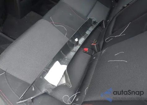 2018 Subaru Wrx z USA, uszkodzony, nr VIN JF1VA1A68J9835150